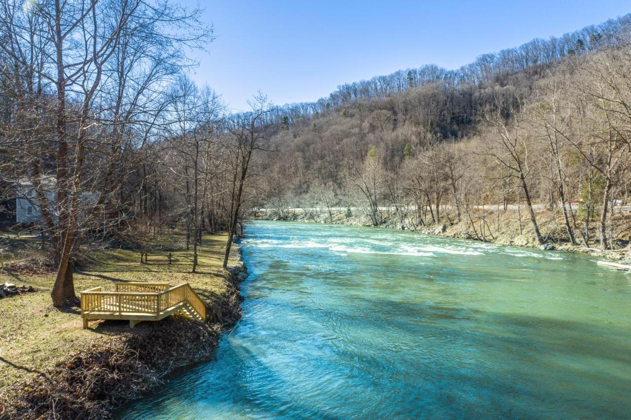 Full Stream Ahead Villa Whittier Luaran gambar